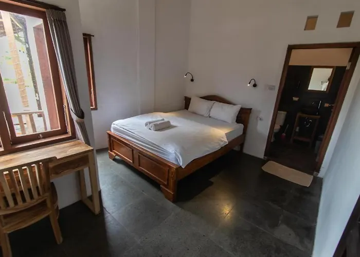 Хостел The Moon House For Entrepreneurs Dalung (Bali)